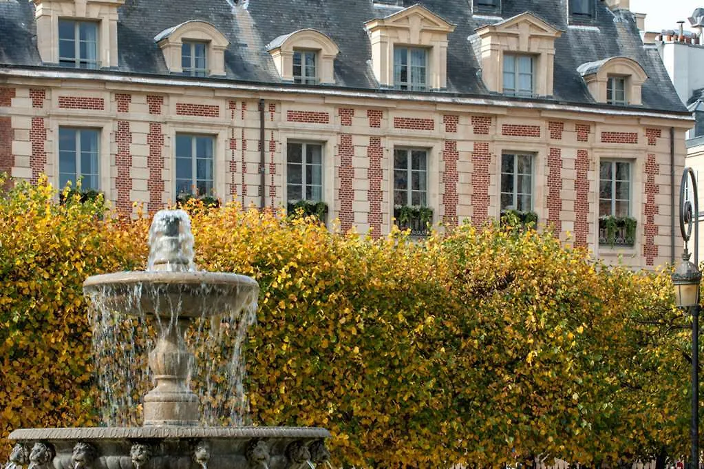 Hotel Cour des Vosges à Paris
